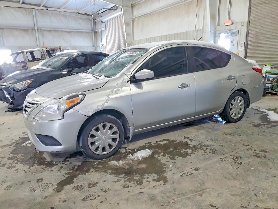 2016 NISSAN VERSA — VIN 3N1CN7AP9GL872695