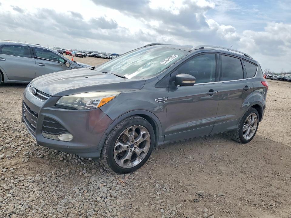 2015 FORD ESCAPE 4D — VIN 1FMCU0J93FUA61371