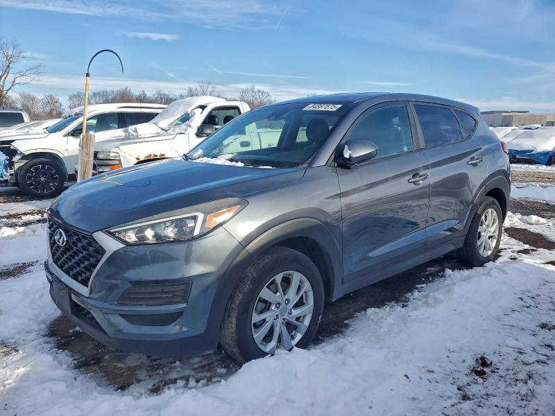 2019 HYUNDAI TUCSON SE — VIN KM8J2CA48KU890868