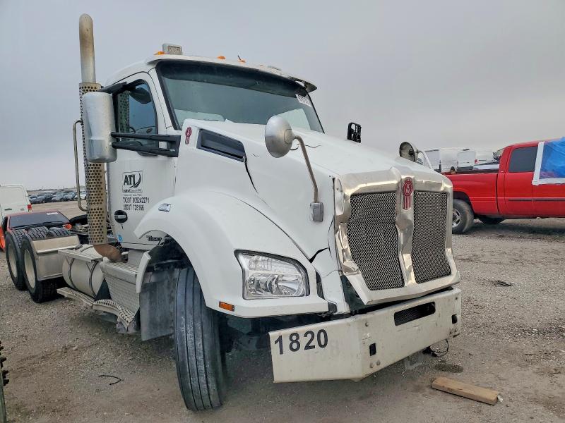 2021 KENWORTH CONSTRUCTION — VIN 1XKZDP9X9MJ445555