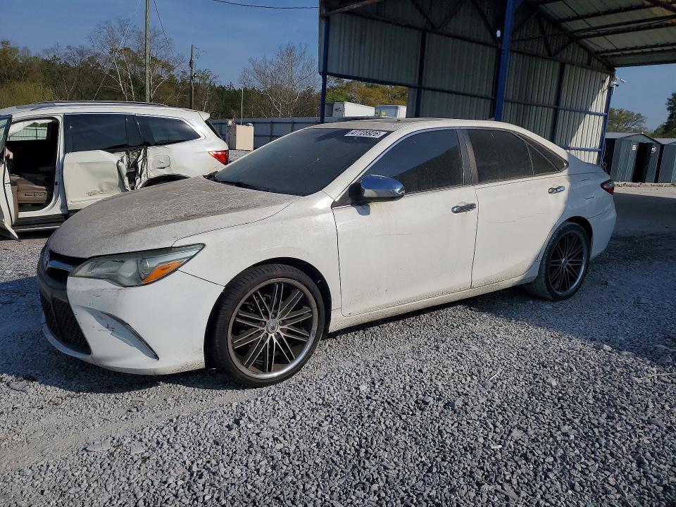 2016 TOYOTA CAMRY — VIN 4T1BF1FK0GU210599