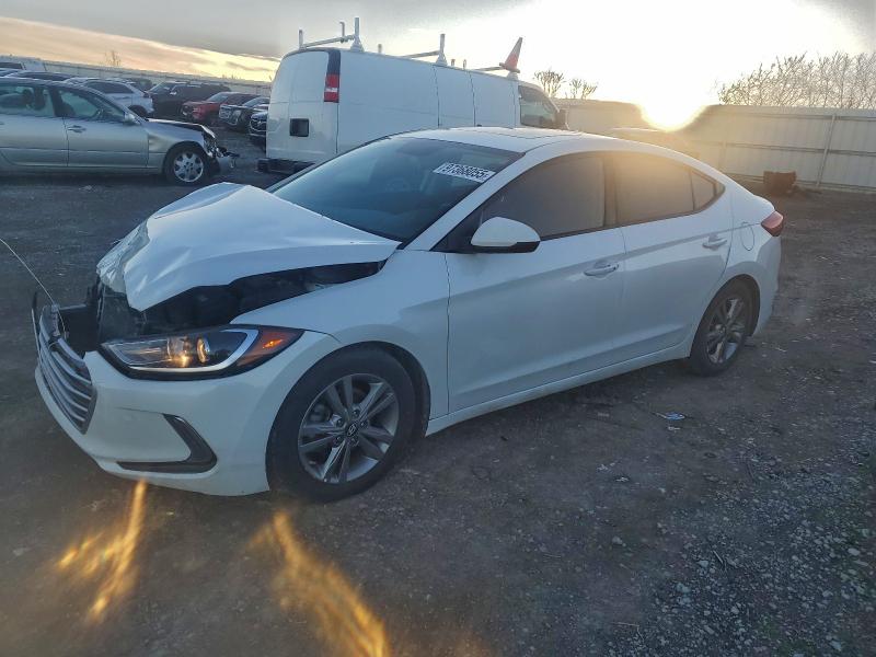 2017 HYUNDAI ELANTRA — VIN 5NPD84LFXHH176005