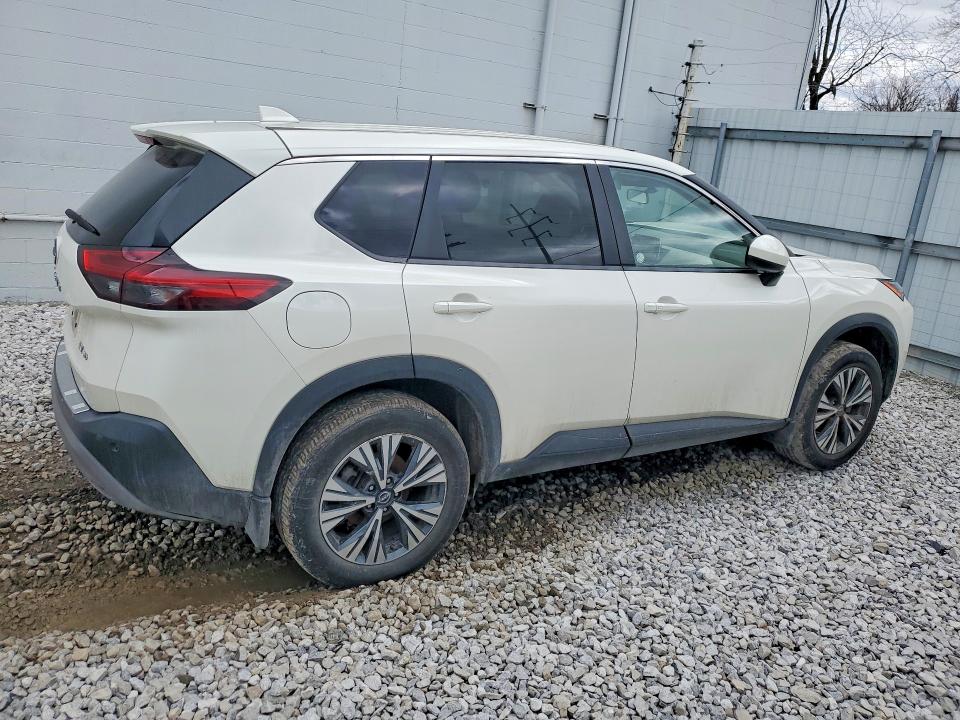 JN8BT3BB4PW469362
