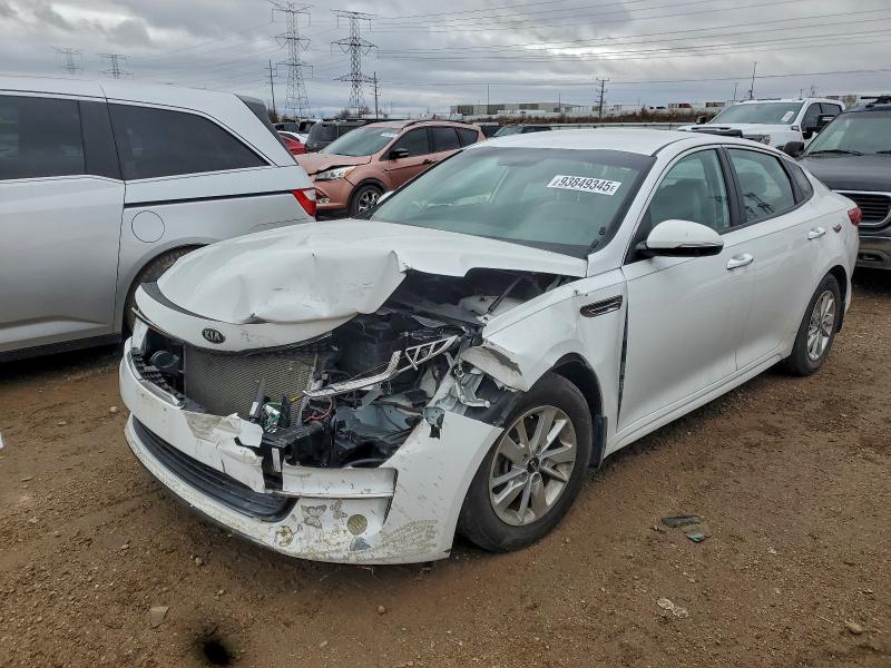 2017 KIA OPTIMA LX — VIN 5XXGT4L39HG143638