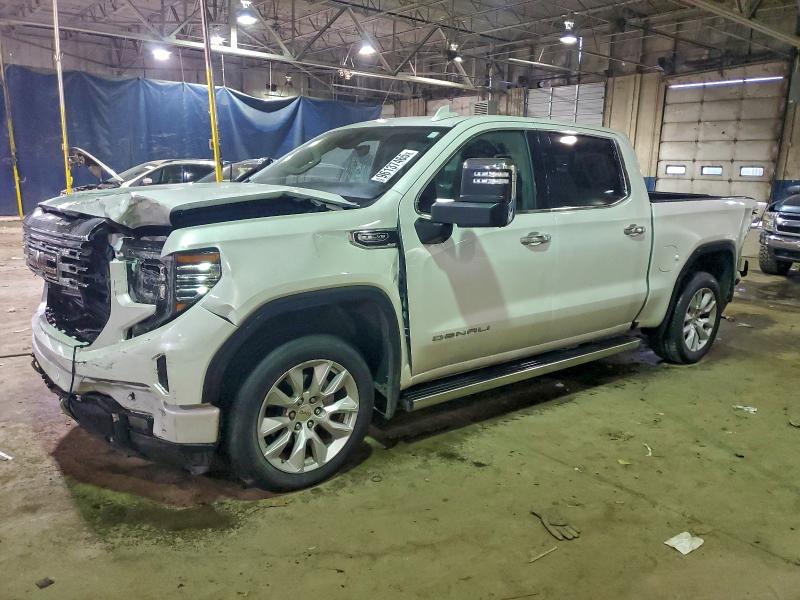 2024 GMC SIERRA — VIN 3GTUUGED6RG373613