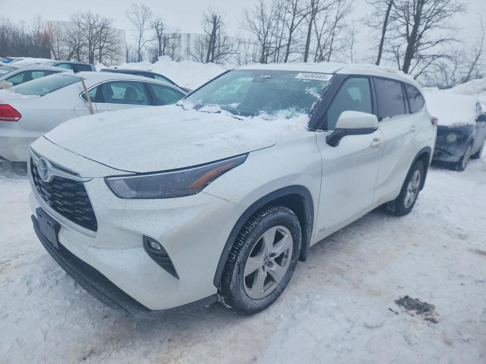 2022 TOYOTA HIGHLANDER — VIN 5TDBBRCH2NS561135