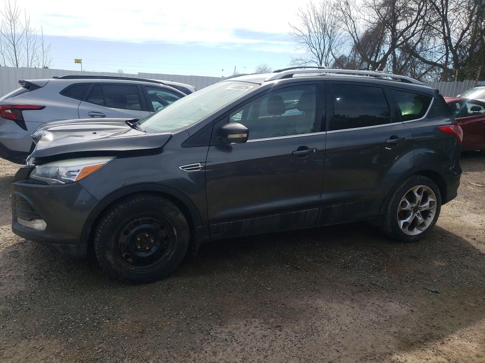 2016 FORD ESCAPE — VIN 1FMCU9J98GUB63836