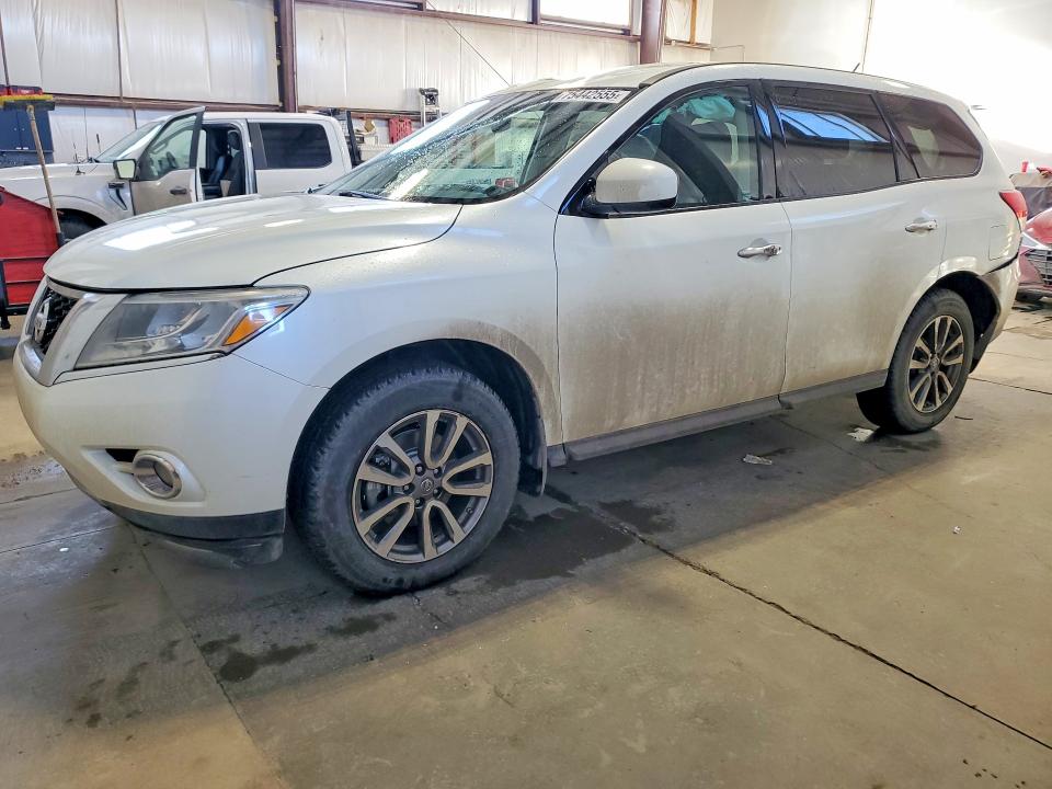 2015 NISSAN PATHFINDER — VIN 5N1AR2MM1FC690329