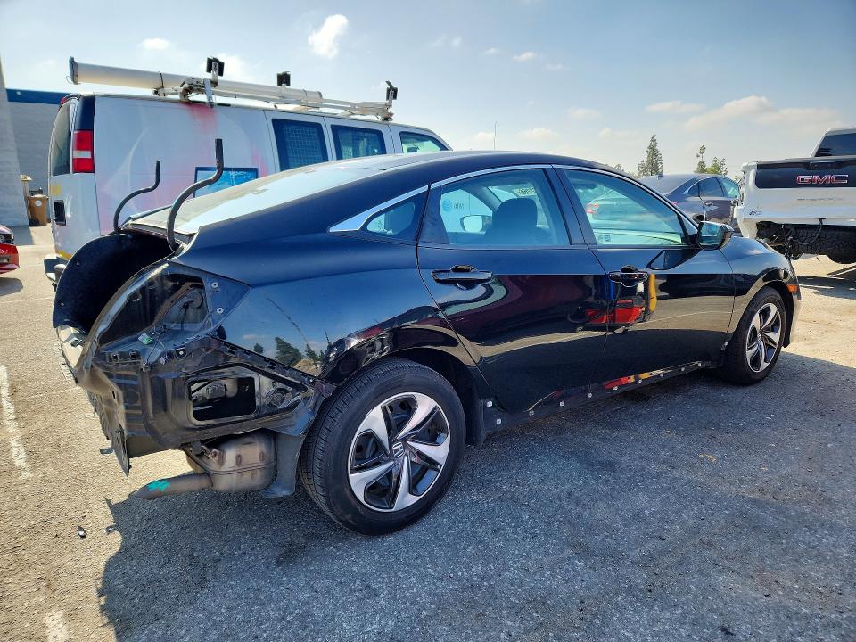 19XFC2F62KE200588