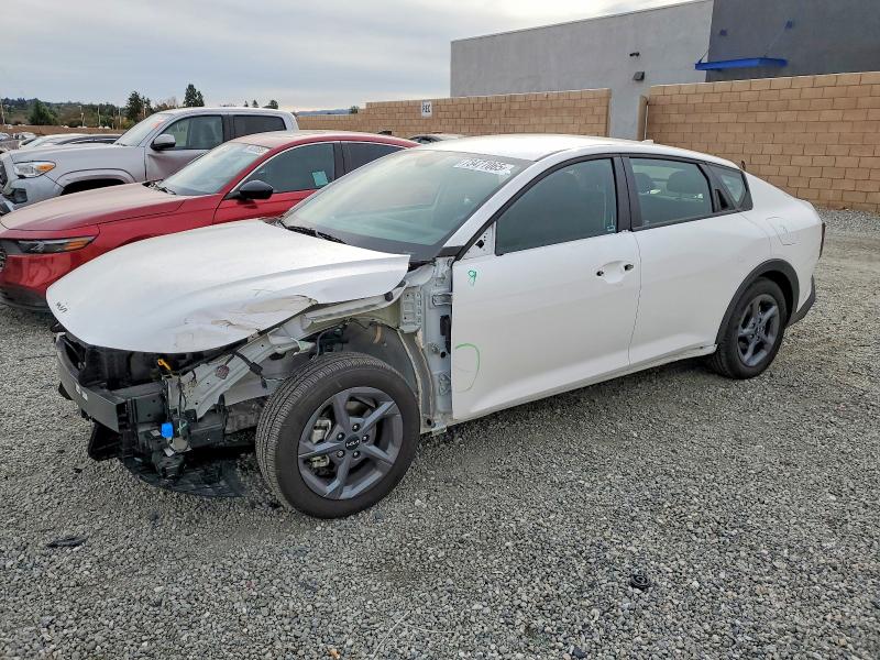 2025 KIA K4 — VIN 3KPFT4DE3SE194810