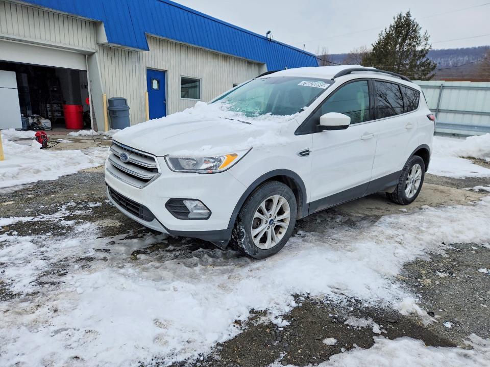 2018 FORD ESCAPE SE — VIN 1FMCU9GD6JUC76980