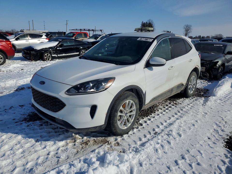 2020 FORD ESCAPE SE — VIN 1FMCU9G62LUB22819