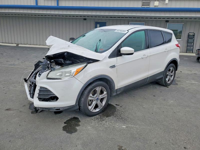 2015 FORD ESCAPE SE — VIN 1FMCU0G95FUA25785