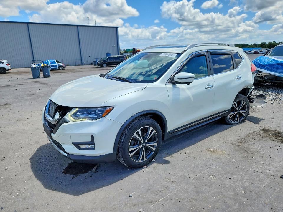 2017 NISSAN ROGUE — VIN 5N1AT2MV1HC848620