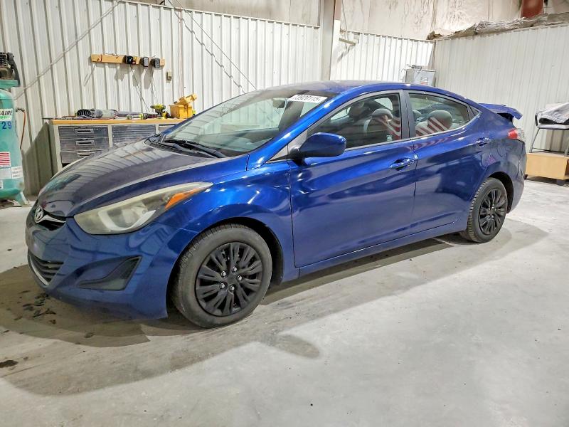 2016 HYUNDAI ELANTRA — VIN 5NPDH4AE3GH737525