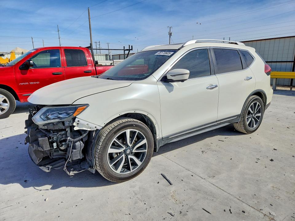 2018 NISSAN ROGUE — VIN JN8AT2MV4JW319370