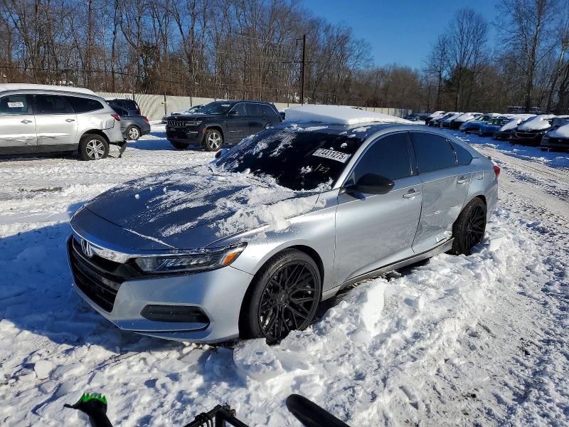 2019 HONDA ACCORD — VIN 1HGCV1F15KA135932