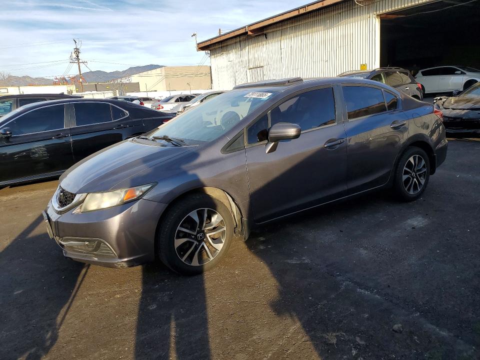 2015 HONDA CIVIC — VIN 19XFB2F88FE074084