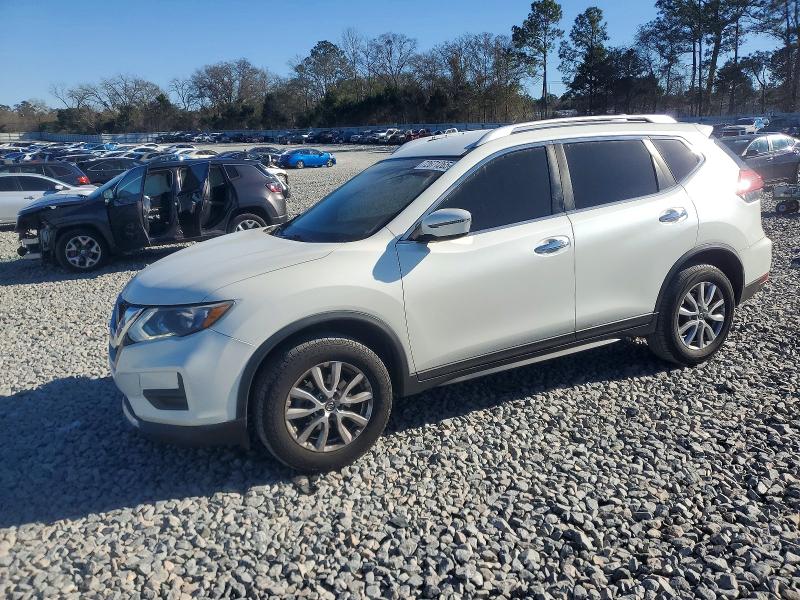2018 NISSAN ROGUE — VIN KNMAT2MV1JP557070