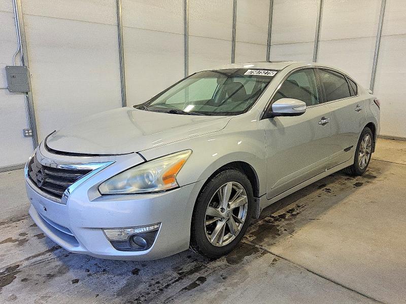 2015 NISSAN ALTIMA — VIN 1N4AL3APXFN869425
