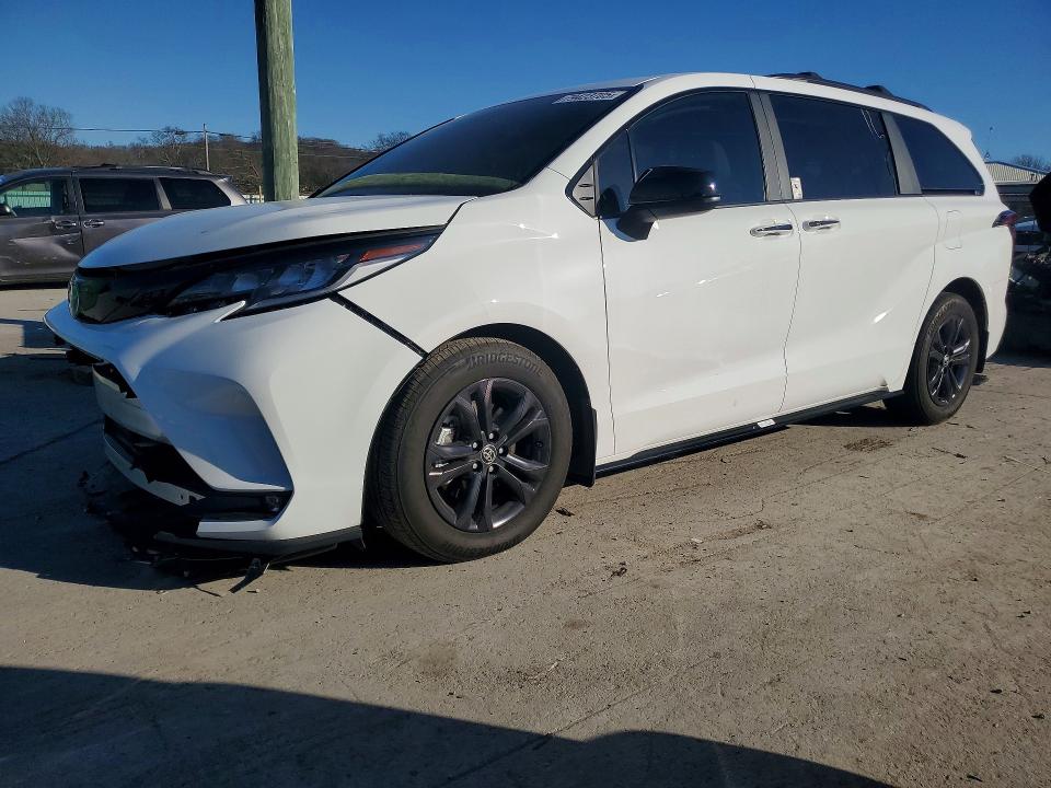 2025 TOYOTA SIENNA — VIN 5TDDSKFC7SS158960