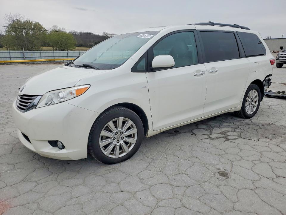 2017 TOYOTA SIENNA — VIN 5TDDZ3DC8HS156261