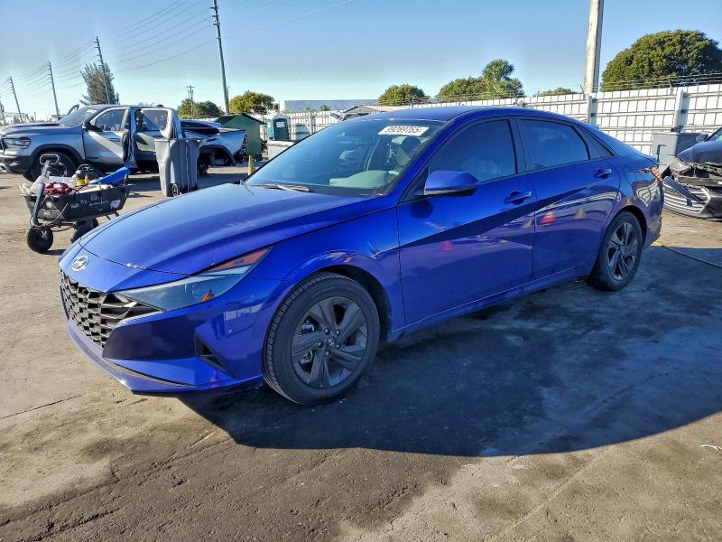 2023 HYUNDAI ELANTRA SE — VIN KMHLM4AG5PU504496
