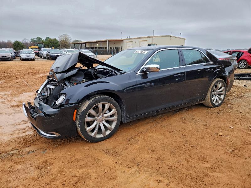 2019 CHRYSLER 300 TOURIN — VIN 2C3CCAAG0KH612353