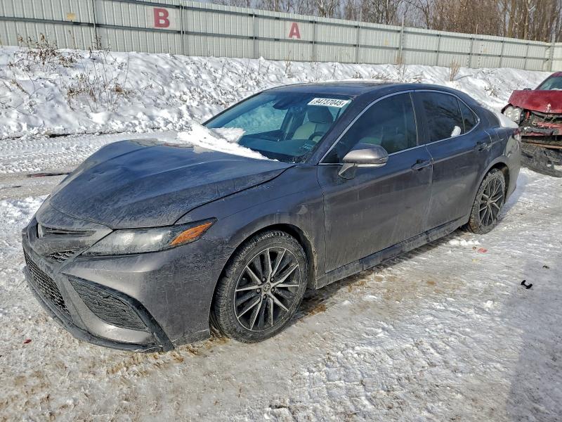 2021 TOYOTA CAMRY SE — VIN 4T1T11AK4MU530062