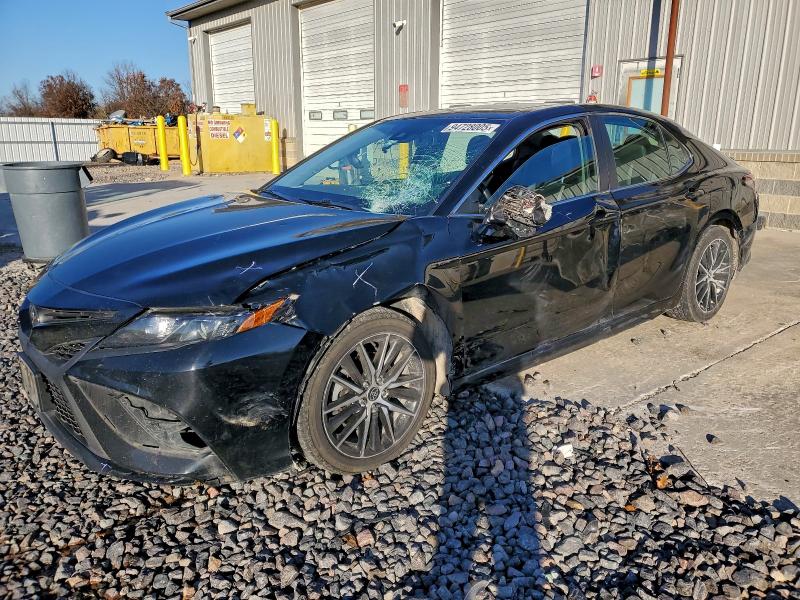 2021 TOYOTA CAMRY SE — VIN 4T1T11AK6MU595026