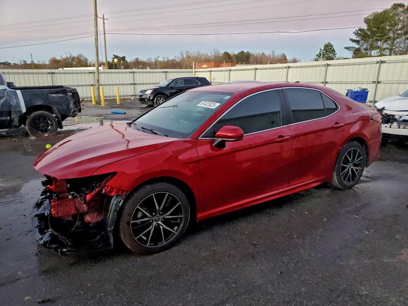 2021 TOYOTA CAMRY SE — VIN 4T1G11AK8MU413568