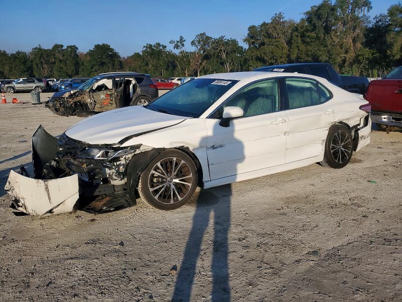 2020 TOYOTA CAMRY SE — VIN 4T1G11AK5LU949974