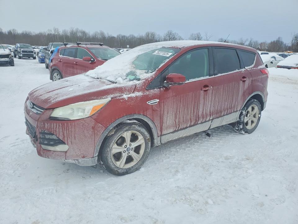 2015 FORD ESCAPE SE — VIN 1FMCU0G70FUC41235