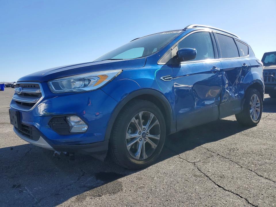 2017 FORD ESCAPE SE — VIN 1FMCU0GD9HUB61179
