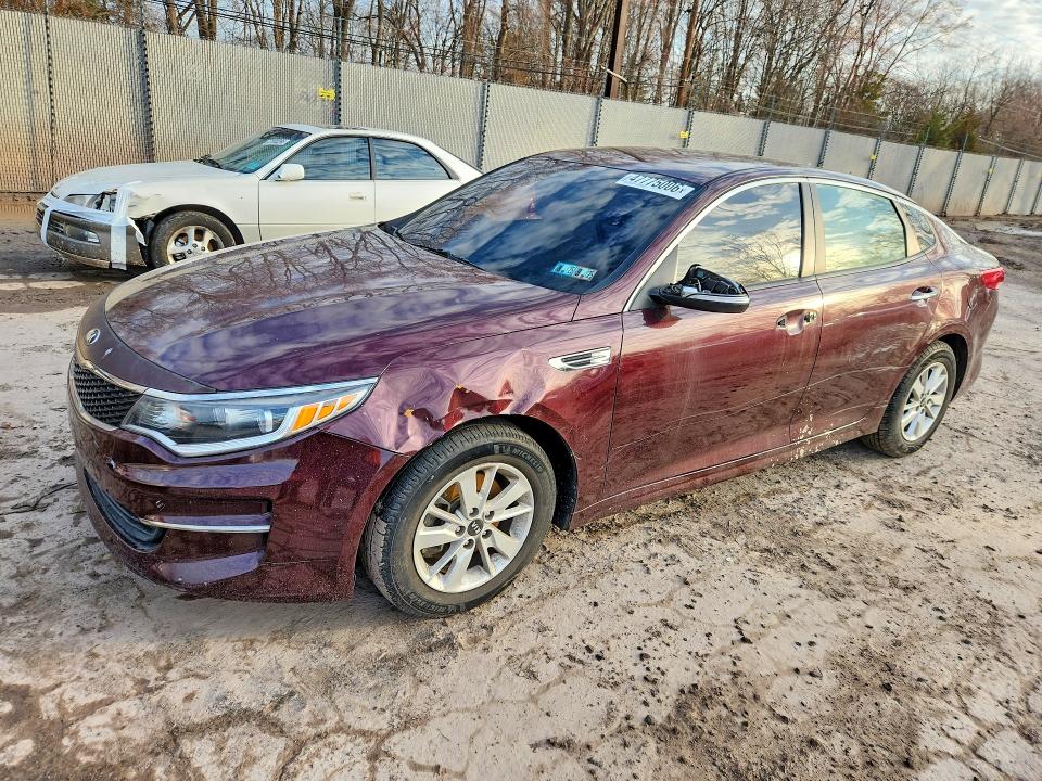 2016 KIA OPTIMA — VIN 5XXGT4L38GG104506