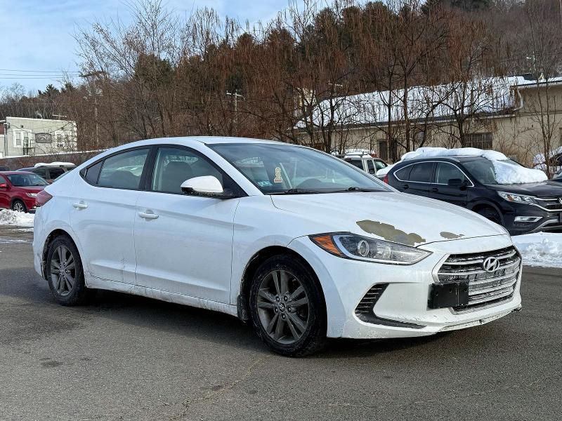 2018 HYUNDAI ELANTRA SE — VIN 5NPD74LFXJH321925