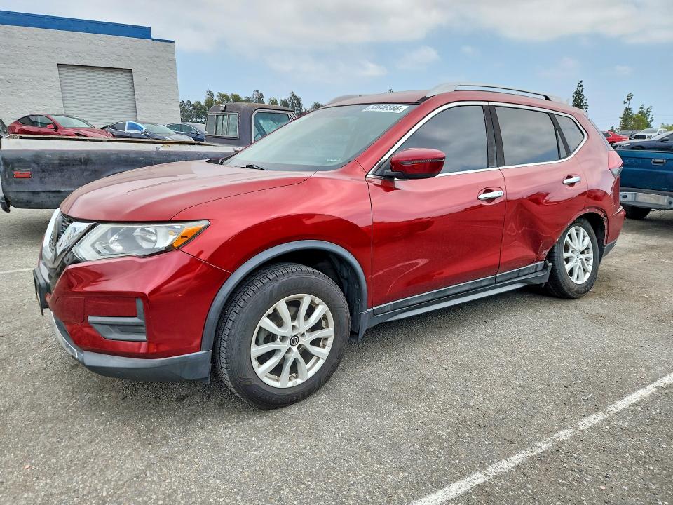 2018 NISSAN ROGUE — VIN 5N1AT2MT8JC762936