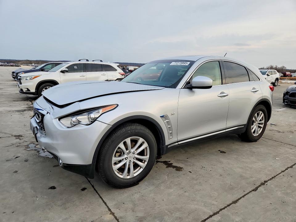 2017 INFINITI QX70 — VIN JN8CS1MUXHM141502