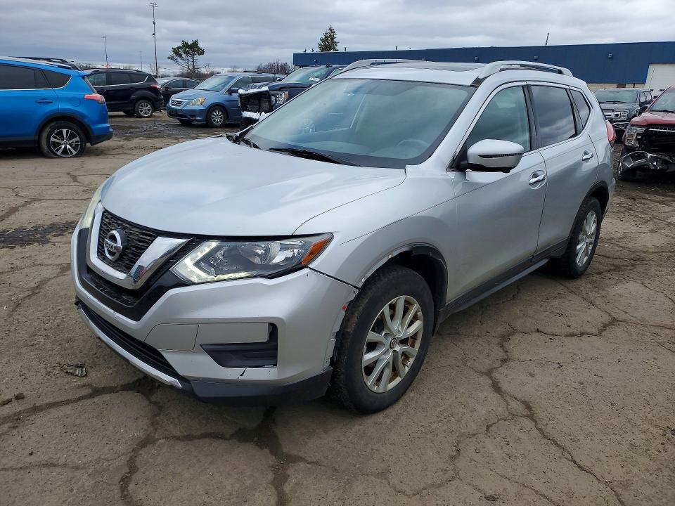 2017 NISSAN ROGUE — VIN 5N1AT2MV7HC744780