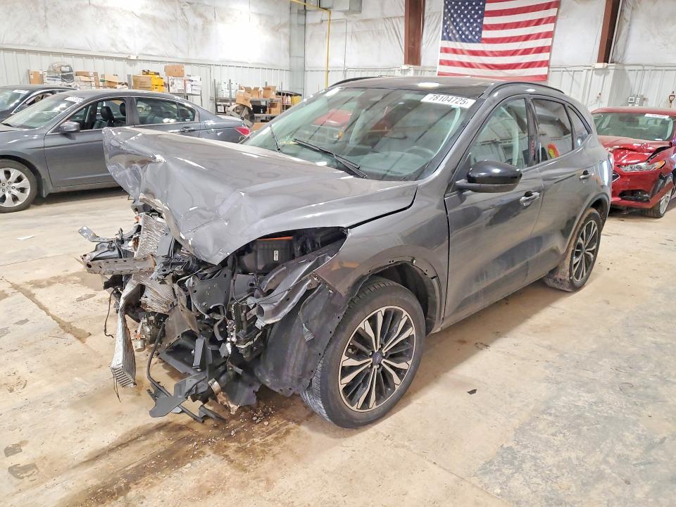 2022 FORD ESCAPE — VIN 1FMCU9H98NUB66447