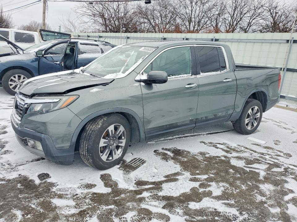 2017 HONDA RIDGELINE — VIN 5FPYK3F79HB036129