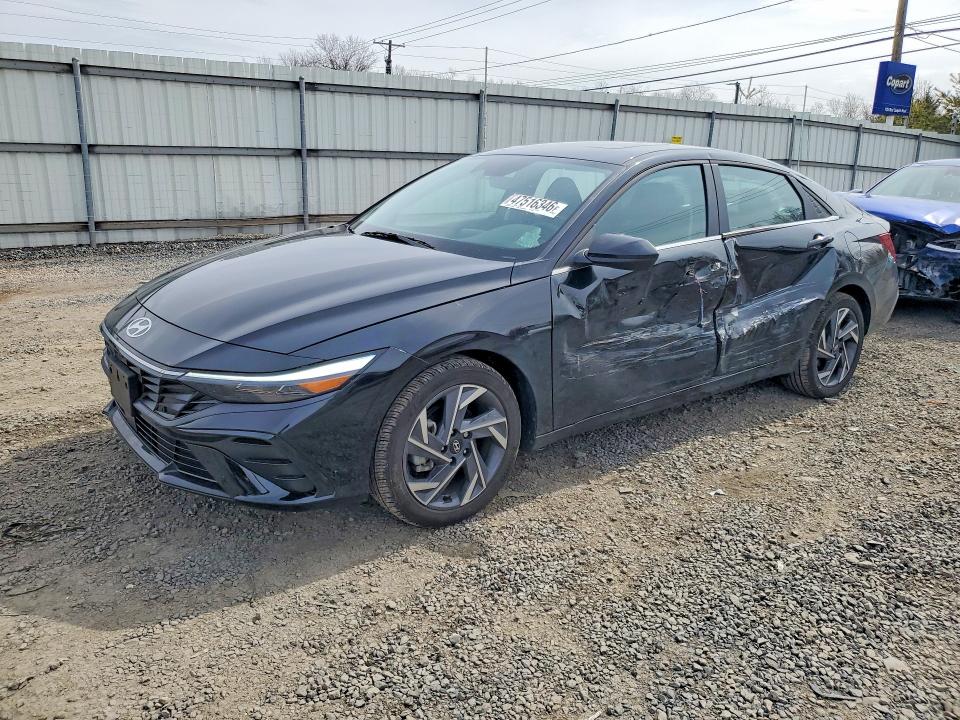 2025 HYUNDAI ELANTRA — VIN KMHLS4DG3SU877823