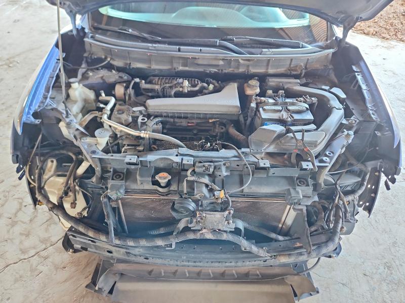 KNMAT2MT2JP527252