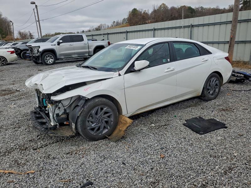 2024 HYUNDAI ELANTRA — VIN KMHLM4DG5RU707516