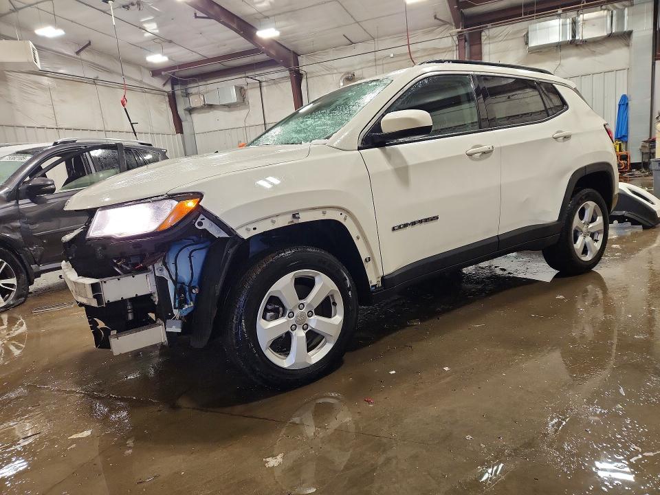 2018 JEEP COMPASS — VIN 3C4NJDBB2JT397739