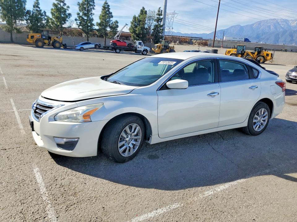 2015 NISSAN ALTIMA — VIN 1N4AL3AP5FC266460