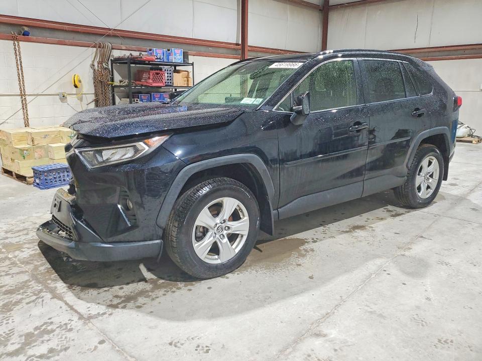 2019 TOYOTA RAV4 — VIN JTMP1RFV6KD032658
