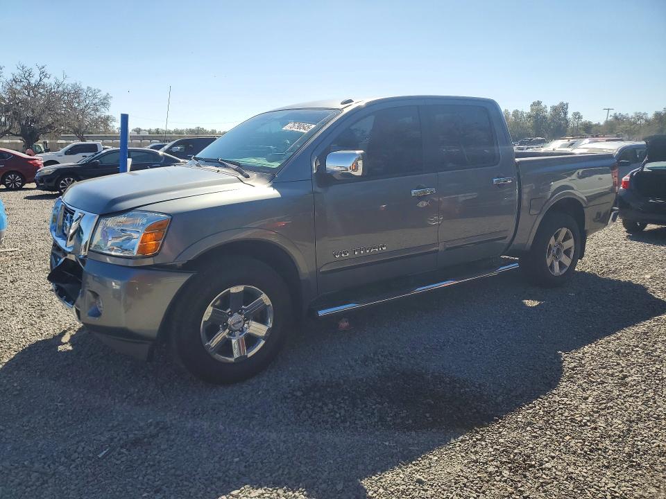 2015 NISSAN TITAN — VIN 1N6BA0ED6FN512887