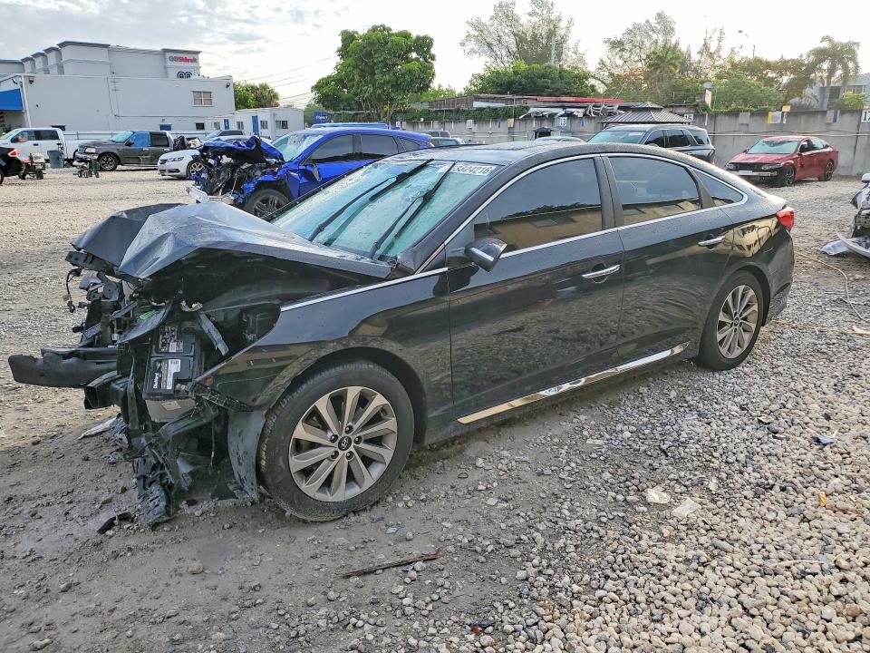 2017 HYUNDAI SONATA — VIN 5NPE34AF0HH595860