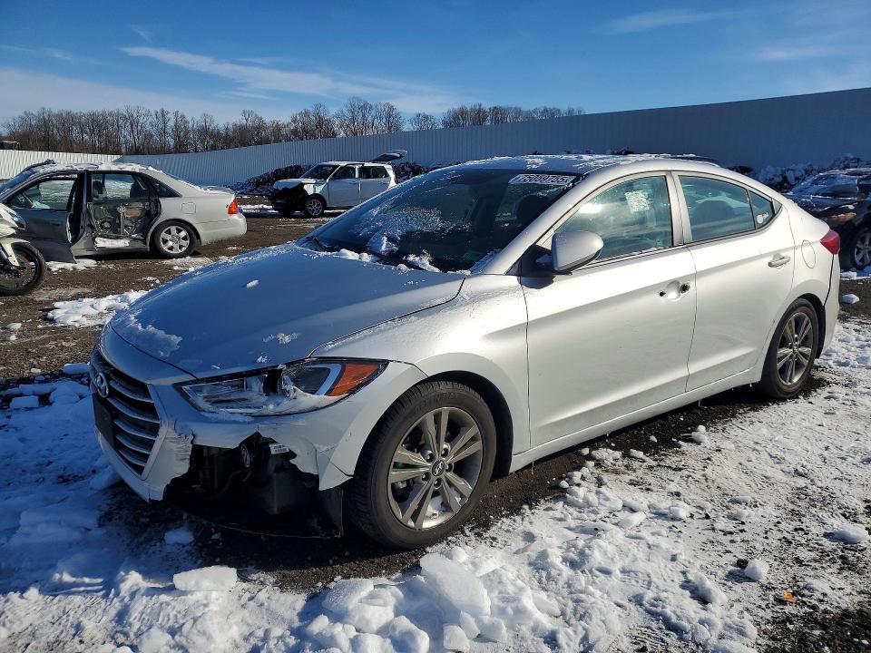 2018 HYUNDAI ELANTRA — VIN 5NPD84LF8JH380033